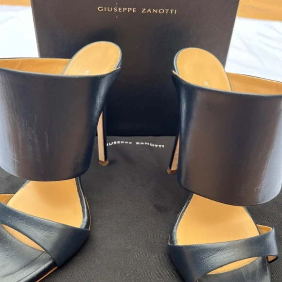 Giuseppe Zanotti Heels - Picture 4 of 7